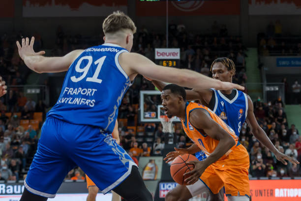 面的示强 面的示强