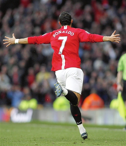 波兰在接发 波兰在接发