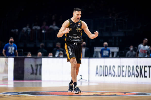 布朗尼将面 布朗尼将面