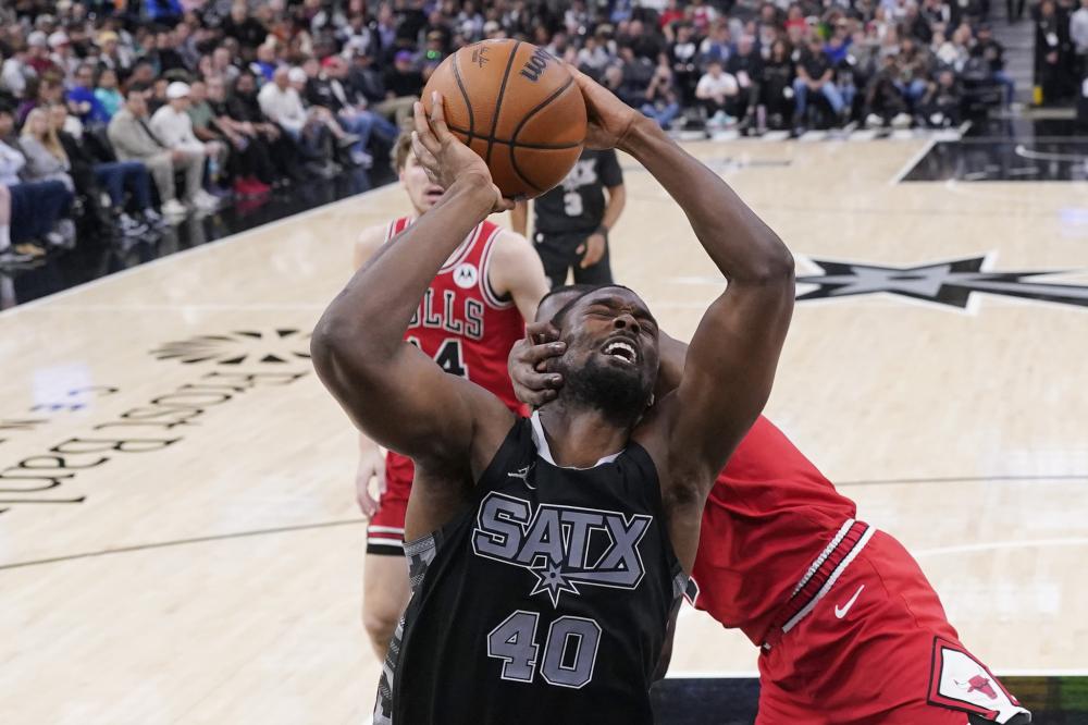 与其他球员 与其他球员