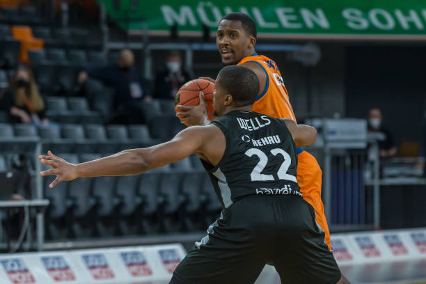 投篮不仅展 投篮不仅展