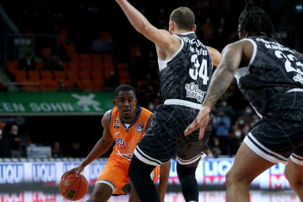 在正式比赛 在正式比赛